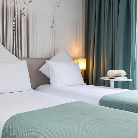 Mercure Montparnasse Raspail Parigi