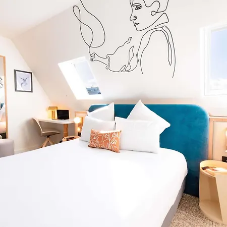 Mercure Montparnasse Raspail Hotel 4*