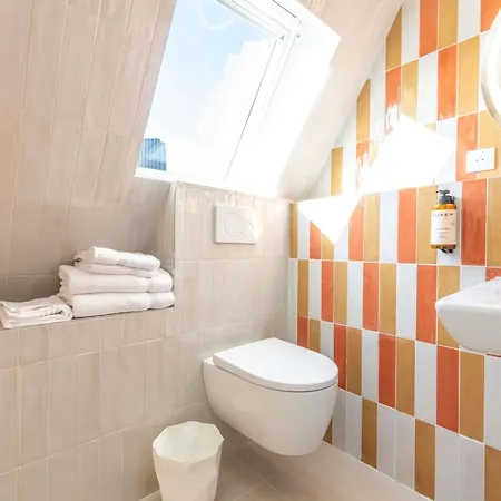 Hotel Mercure Montparnasse Raspail Parigi