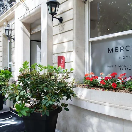 Mercure Montparnasse Raspail Hotel