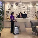 Hotel Mercure Montparnasse Raspail