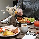 Mercure Paris Montparnasse Raspail