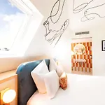 Hotel Mercure Montparnasse Raspail Paris