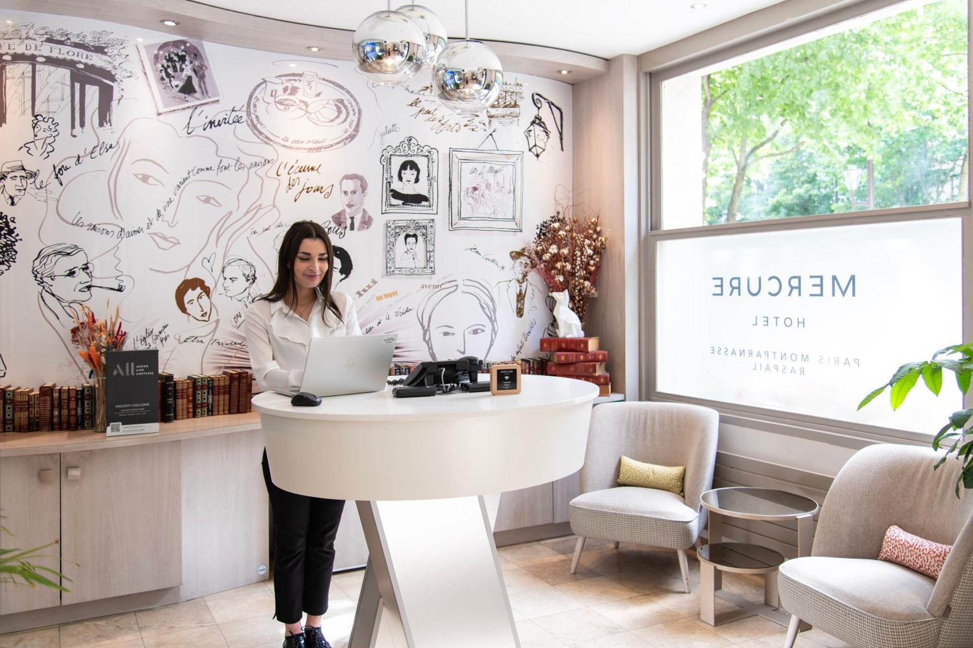 Hotel Mercure Montparnasse Raspail