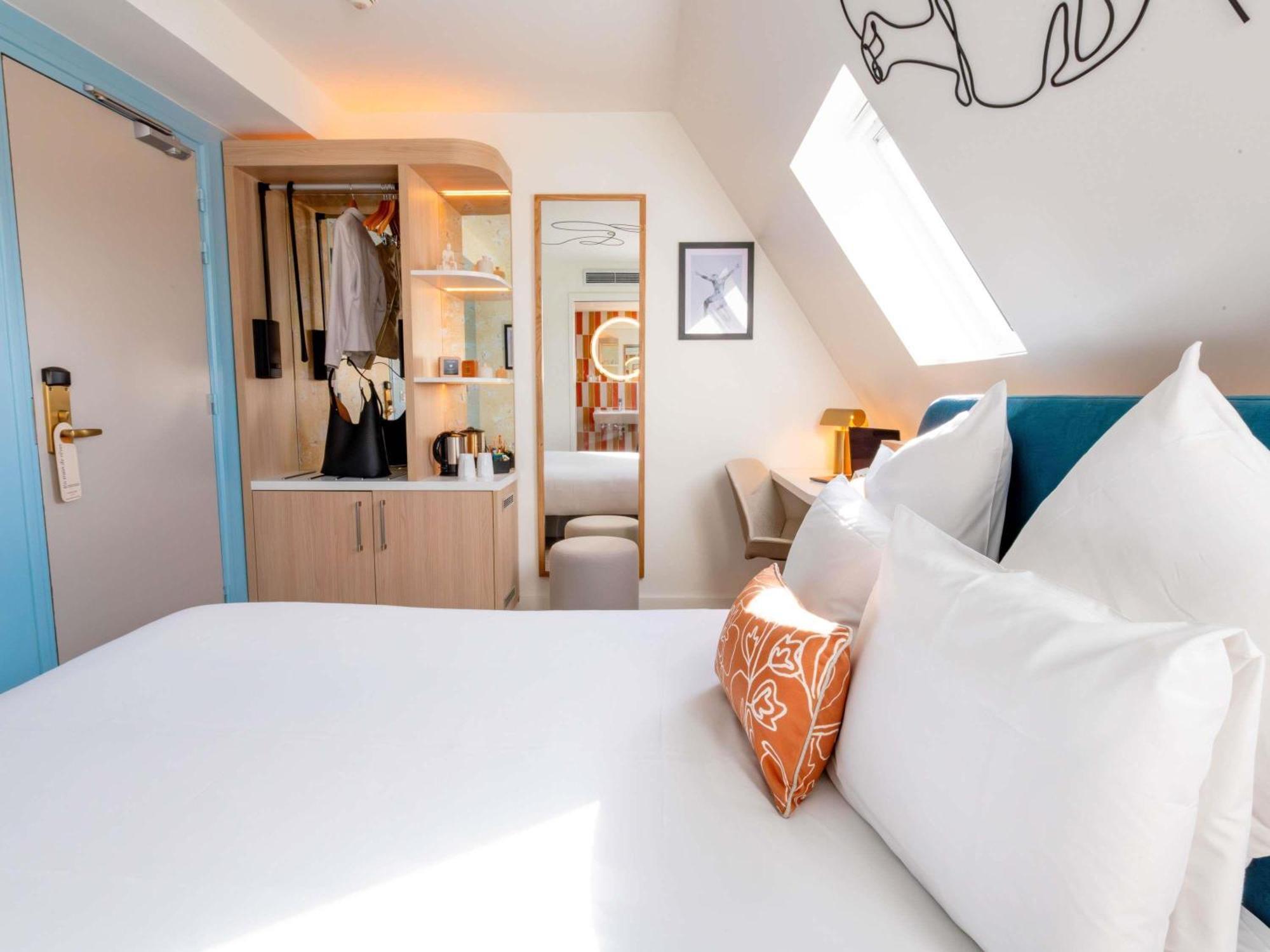 Hotel Mercure Montparnasse Raspail