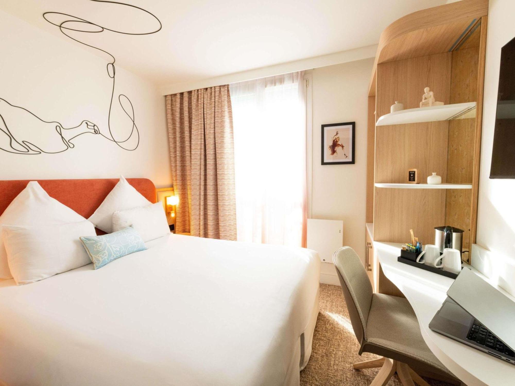 Hotel Mercure Montparnasse Raspail