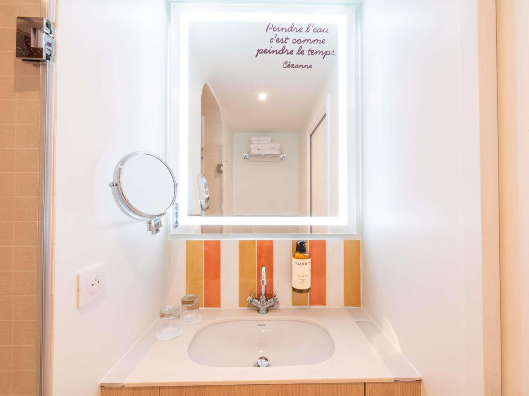 Mercure Montparnasse Raspail Hotel Paris
