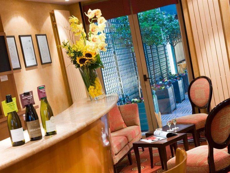 Hotel Mercure Montparnasse Raspail